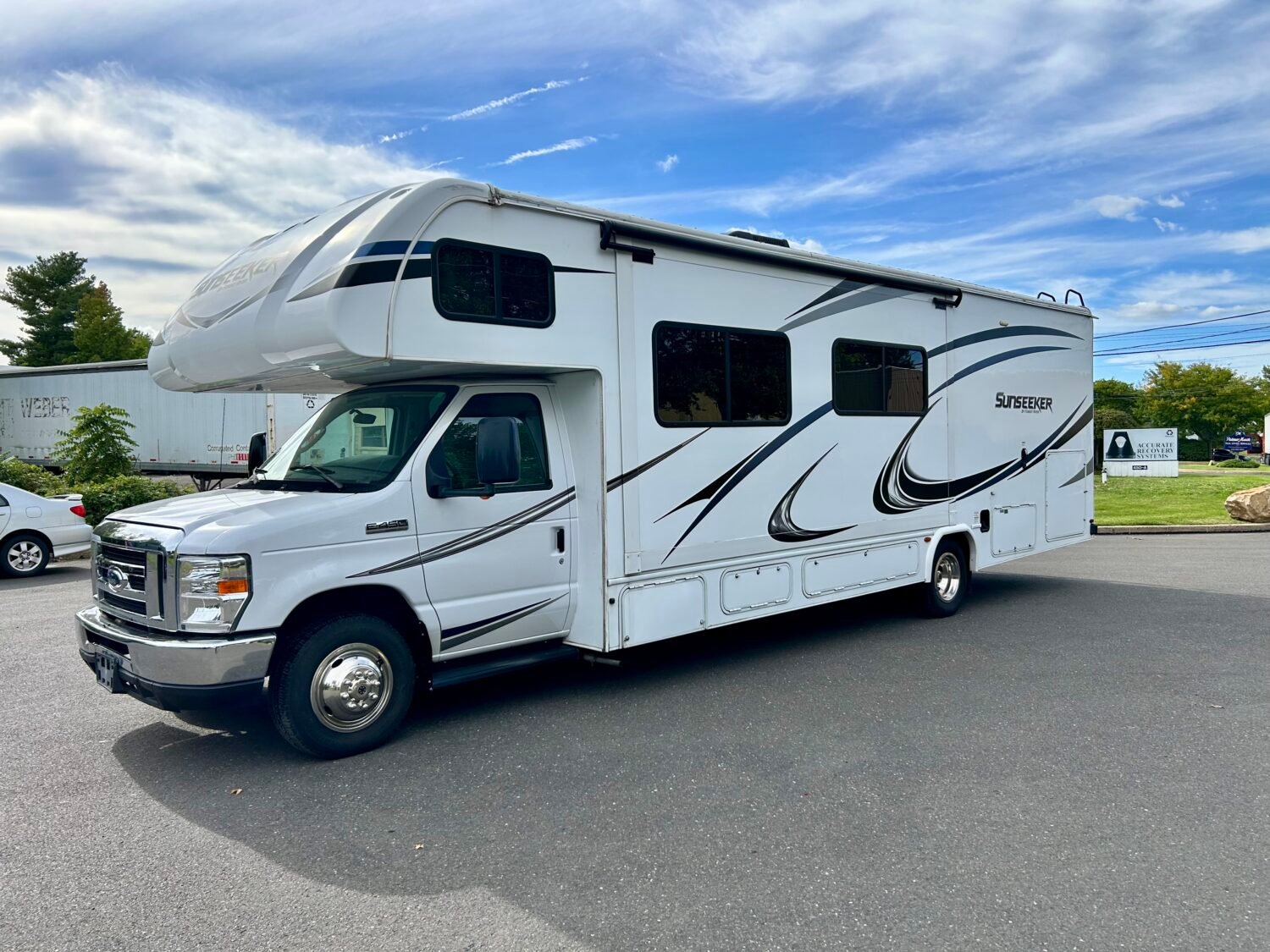 2019 Forest River Sunseeker 3010DS RV Exterior